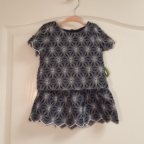 Oshkosh Navy White Geometric Skirt and Top Set - Picture 1 of 3